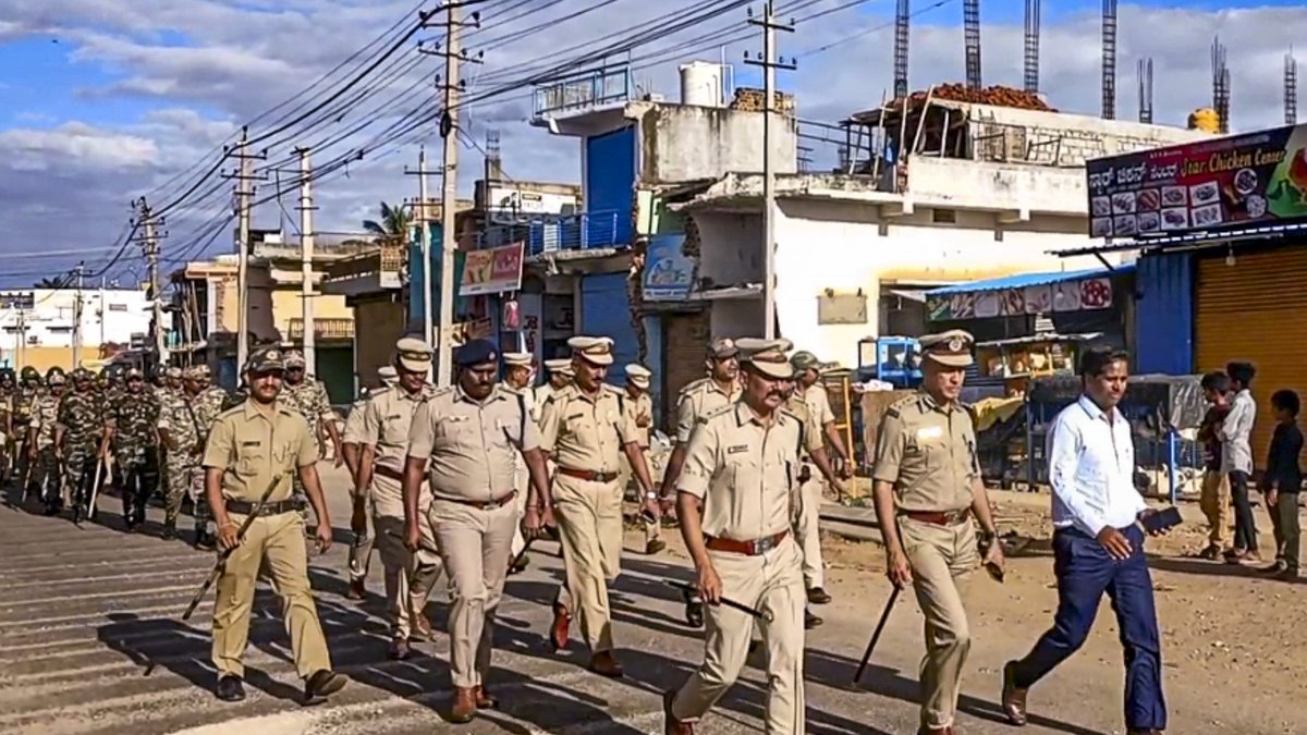 कर्नाटक पुलिस ने दबोचे 6 बैंक डकैत, कुएं से बरामद 17 किलो चोरी का सोना, जानें कैसे काम करता था यह गिरोह?