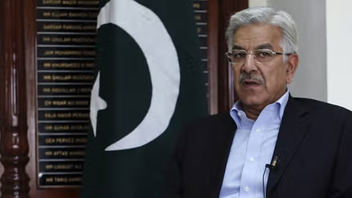 'हमने IPL की लाइटें बंद कीं, डैम के गेट खोले',  Pakistan रक्षा मंत्री का बेतुका बयान