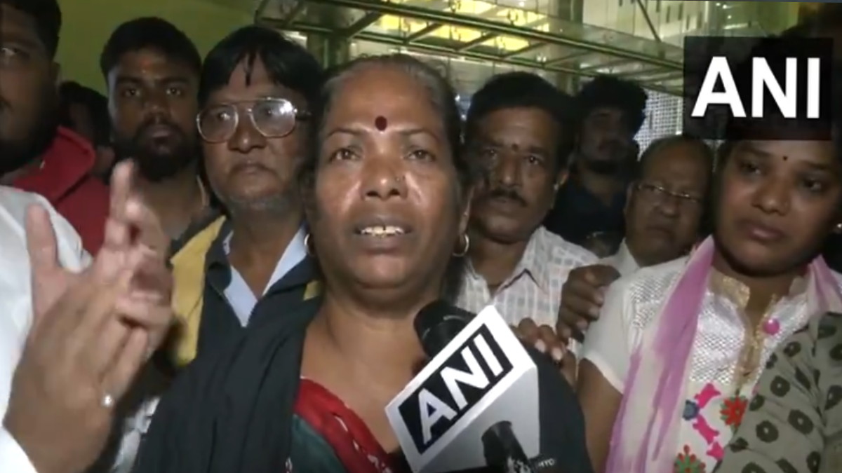 हैदराबाद में गौरक्षक पर चली गोली, मौत से जूझ रहे सोनू की मां बिलखते हुए बोली-'मैं 10 और बेटे कुर्बान कर दूंगी'