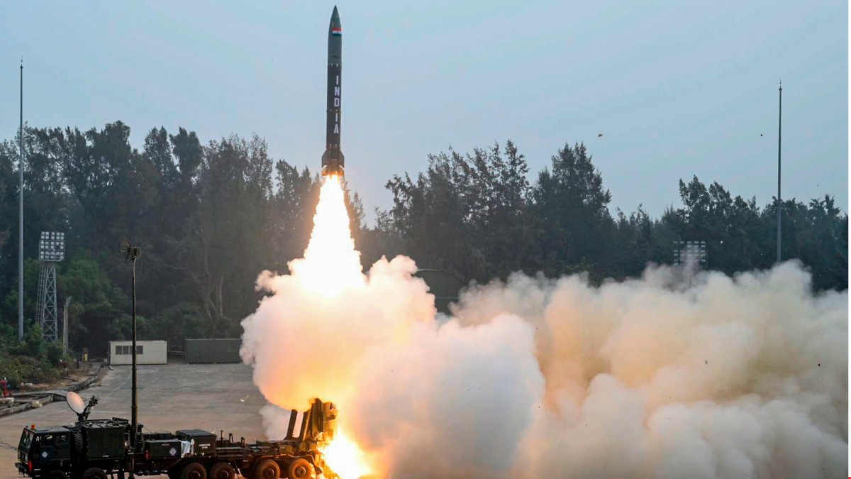 Pralay Missile: DRDO ने लॉन्च किया प्रलय मिसाइल, जानिए क्या है इसकी खासियत, रेंज और ताकत