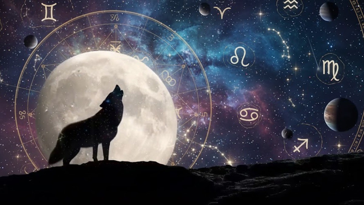 Wolf Supermoon 2026: इन चार राशियों की जिंदगी में आने वाला है बड़ा मोड़, पढ़ें आपके लिए कैसे होगा ये साल