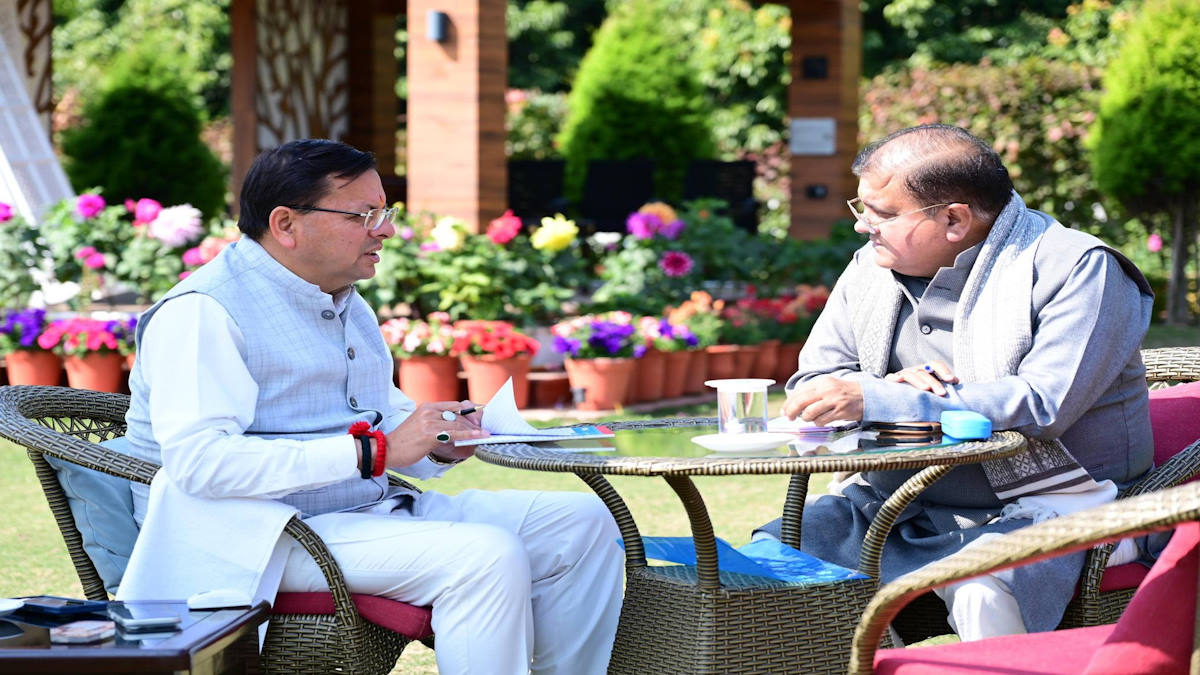 उत्तराखंड में धामी सरकार जल्द उठा सकती है बड़ा कदम, जानिए भाजपा के अंदर क्यों है हलचल तेज