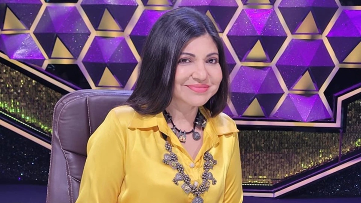 Alka Yagnik की हालत बिगड़ी? खतरनाक बीमारी ने किया ये हाल, छलका सिंगर का दर्द, कहा- दुआ मांगो