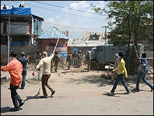 हुर्रियत का ‘कश्मीर छोड़ो’ आंदोलन हुर्रियत का ‘कश्मीर छोड़ो’ आंदोलन
