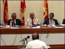 श्रीलंका में युद्धापराध पर सुनवाई शुरू श्रीलंका में युद्धापराध पर सुनवाई शुरू