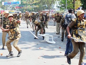 Guwahati: Lathicharge on crowd, might be 2 death