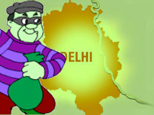 Delhi: man ate biscuits, after his all goods are disappeared Delhi: man ate biscuits, after his all goods are disappeared