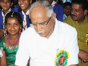 Yeddyurappa likely to left BJP and make separate party! Yeddyurappa likely to left BJP and make separate party!