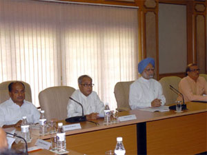 Cabinet clears land acquisition bill Cabinet clears land acquisition bill