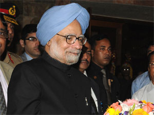 Manmohan Singh to focus on terror, economy at UN Manmohan Singh to focus on terror, economy at UN