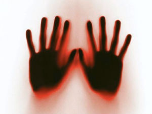 'मारती है मां' 'मारती है मां'