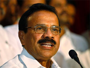Karnataka Chief Minister Sadananda Gowda Karnataka Chief Minister Sadananda Gowda