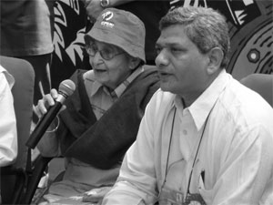 Captain Lakshmi Sehgal is on ventilator Captain Lakshmi Sehgal is on ventilator