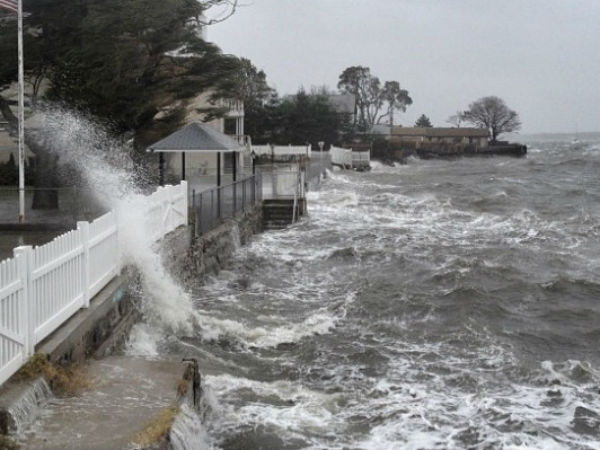 सैंडी ने मचाई तबाही