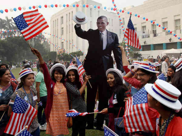 सड़कों पर जीत का जश्‍न 