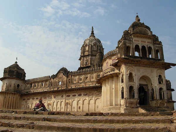 ओर्छा में मंदिर 
