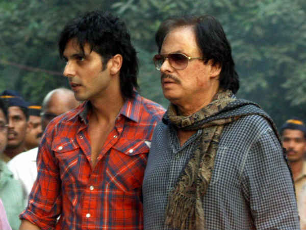 संजय खान पहुंचे मातोश्री