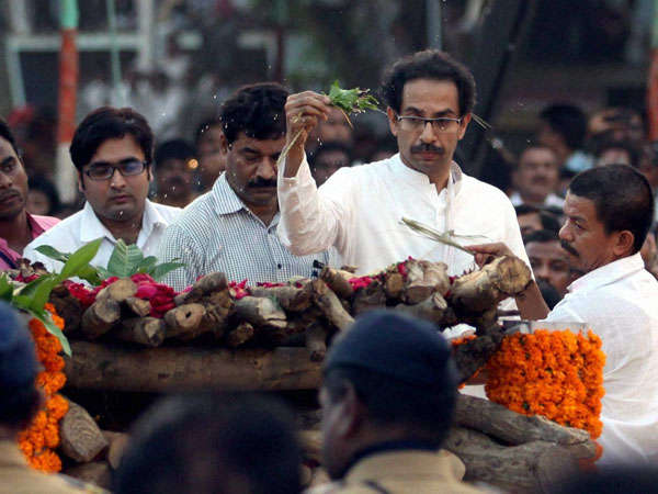 उद्दव ठाकरे