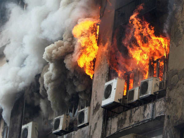 दिल्‍ली के हिमालय हाउस में आग 