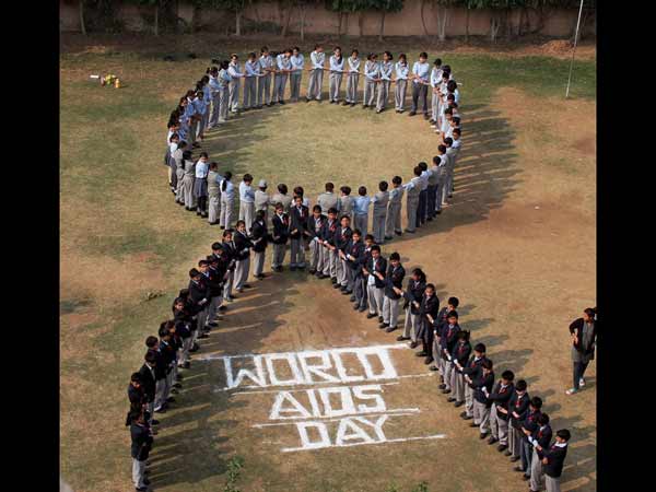 बच्‍चों ने किया लोगों को जागरूक 