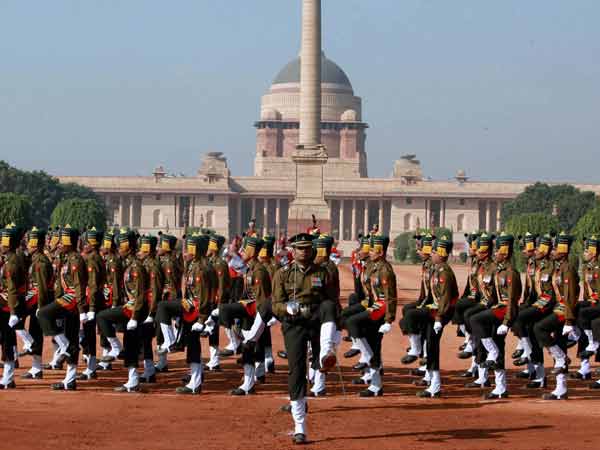 राष्‍ट्रपति भवन में चेंज ऑफ गार्ड