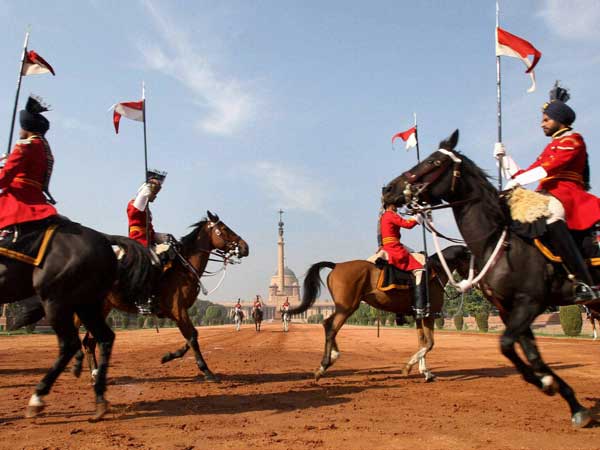 राष्‍ट्रपति भवन में चेंज ऑफ गार्ड