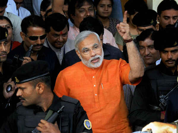 नरेंद्र मोदी