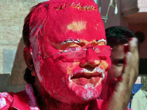 हर किसी की बैंड बजा दी