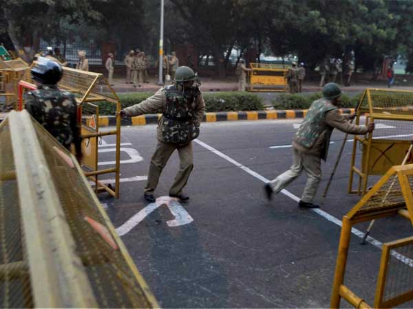 सांप्रदायिक दंगे