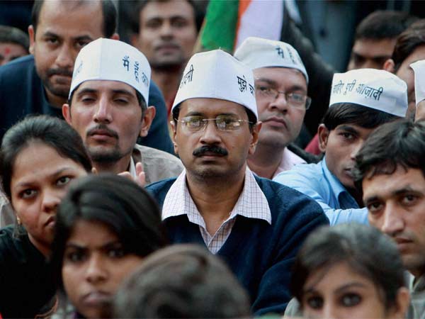 आज स्मार्ट फोन का जमाना है