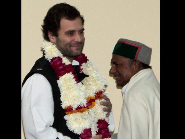 एके एंटनी ने दी बधाई