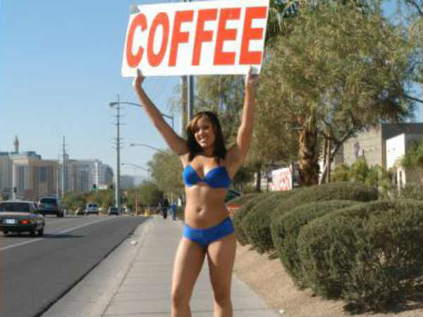 बिकनी बारिस्‍ता में आपका स्‍वागत है