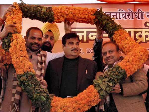 नितिन गडकरी