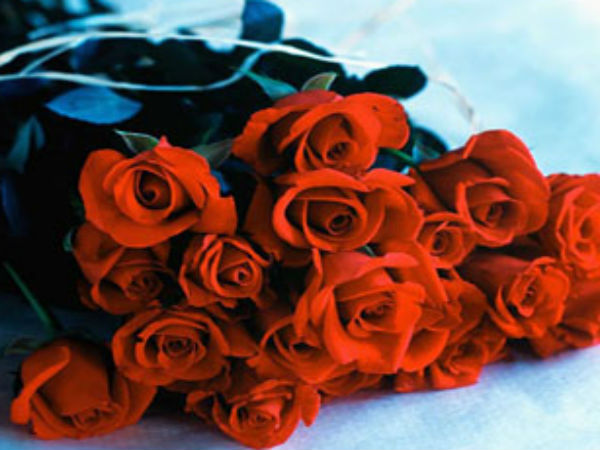 गुलाब का गुलदस्ता गुलाब का गुलदस्ता