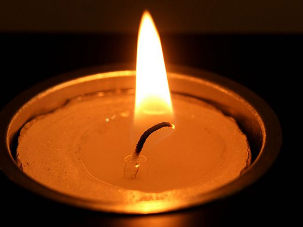 जलता हुआ दीपक