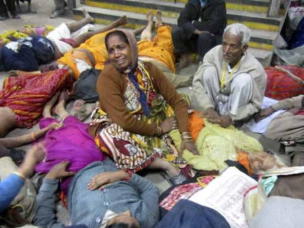 Stampede at Allahabad Railway station Stampede at Allahabad Railway station