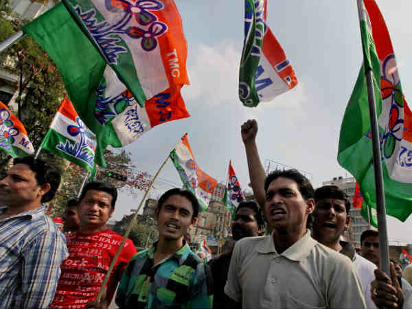 जगह-जगह जुलूस