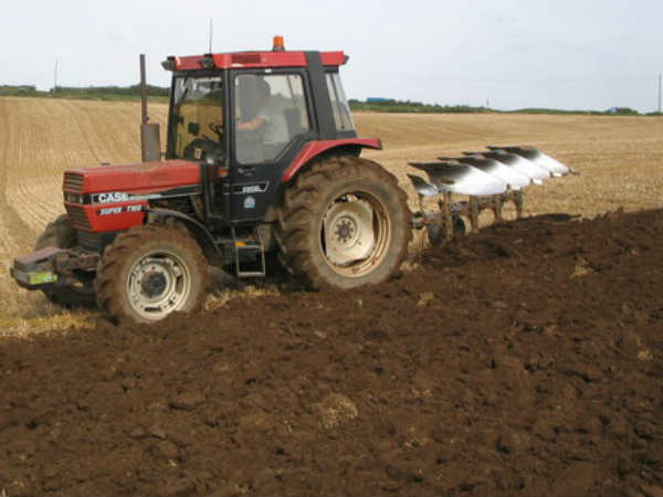 कृषि उपकरण