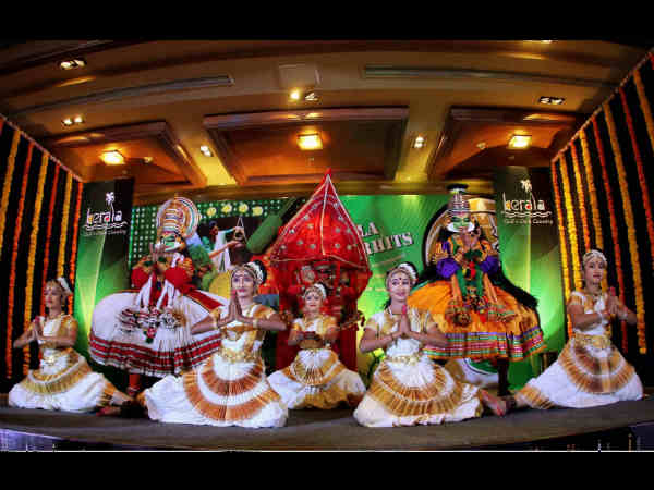 बेंगलूरु में केरल के कलाकार