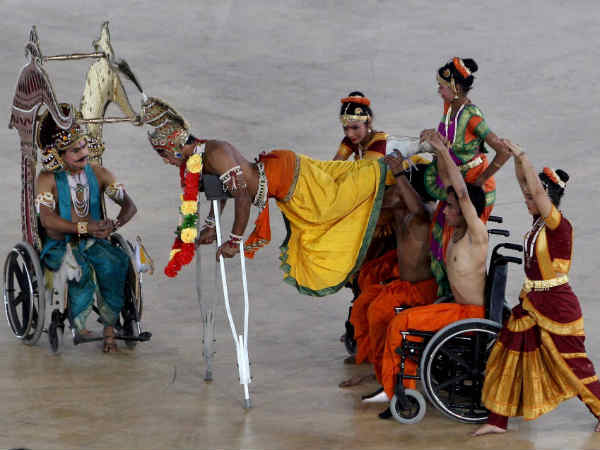 विकलांग कलाकार