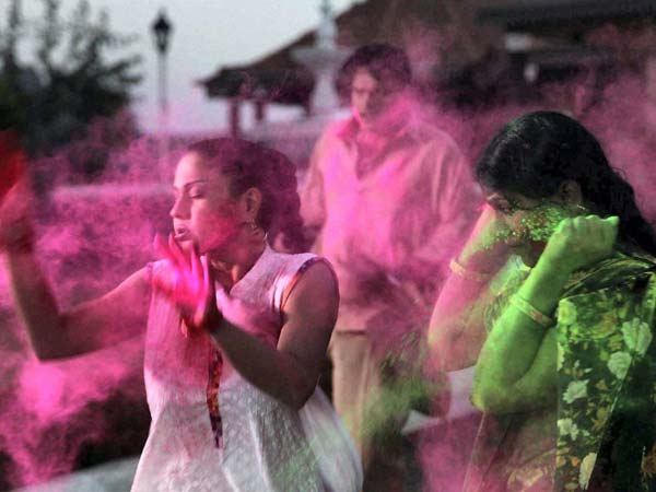 वीना मलिक की होली वीना मलिक की होली