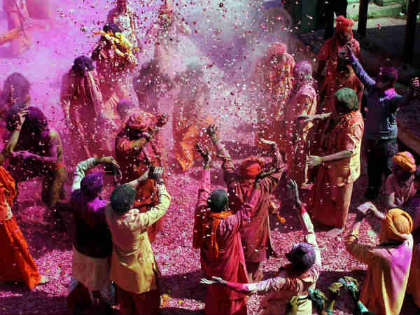 Holi Pics Holi Pics