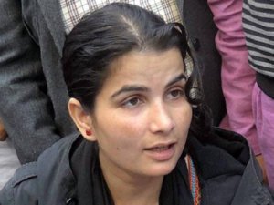 parveen azad parveen azad