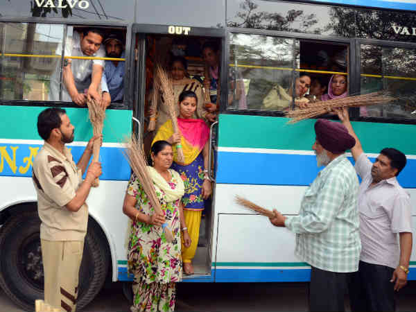 तस्‍वीरों में सफाई अभियान व खास बातें