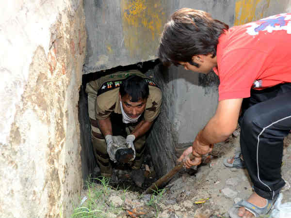 तस्‍वीरों में सफाई अभियान व खास बातें