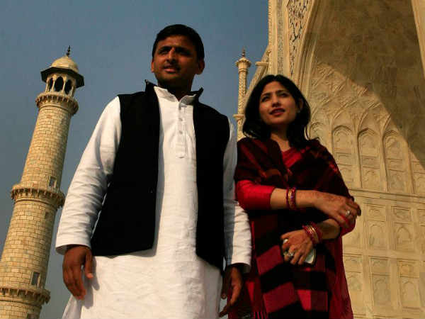 ताज महल में डिंपल ताज महल में डिंपल