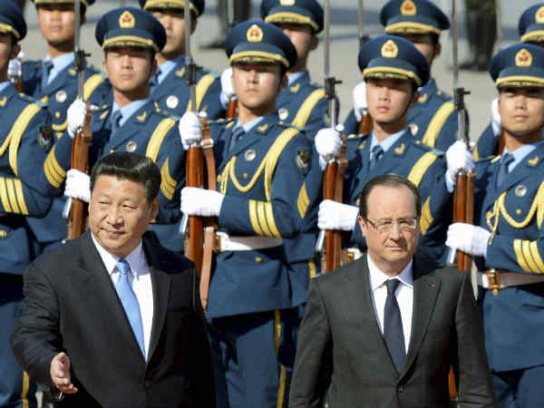 क्‍या कर रहा है चीन