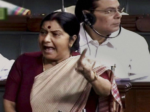 नाम के आगे चौकीदार लगाने पर किया था सवाल