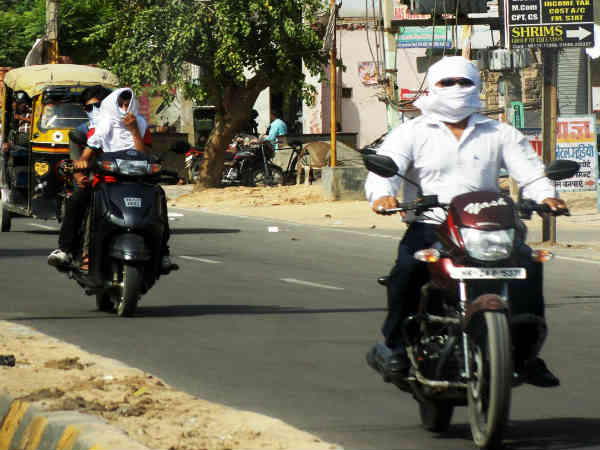 लोग बदन छिपाने को मजबूर लोग बदन छिपाने को मजबूर