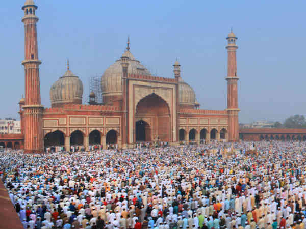 दान पुण्‍य करें